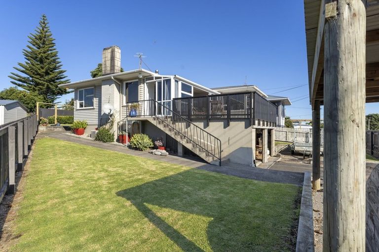 Photo of property in 113 Ngamotu Road, Spotswood, New Plymouth, 4310