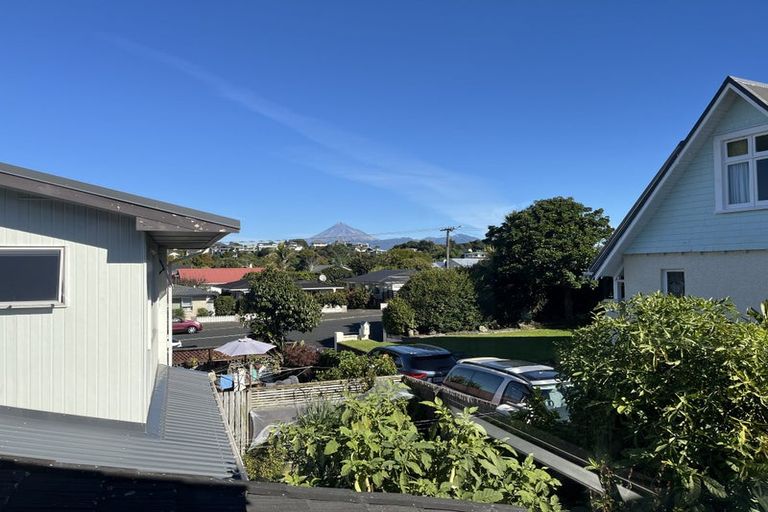 Photo of property in 3/4 Birdwood Avenue, Moturoa, New Plymouth, 4310