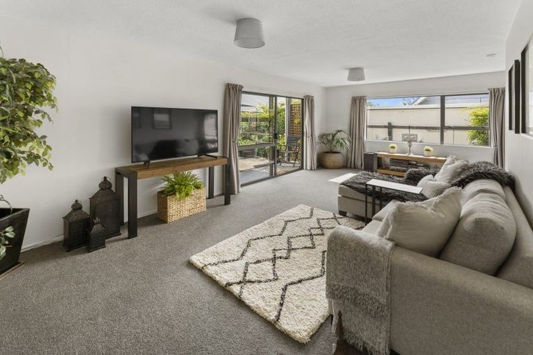 Photo of property in 3/12 Arapiki Road, Stoke, Nelson, 7011