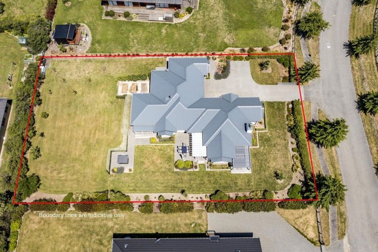 Photo of property in 12 Ewen Place, Hanmer Springs, 7334