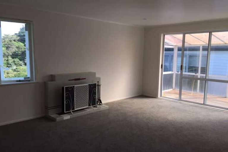 Photo of property in 13b Maybelle Place, Kelston, Auckland, 0602