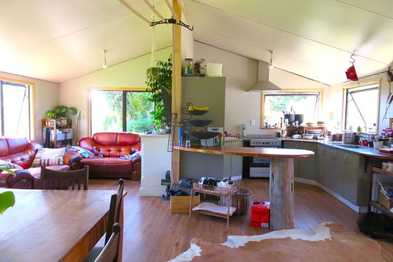 Photo of property in 2218 Tangowahine Valley Road, Tangowahine, Dargaville, 0372