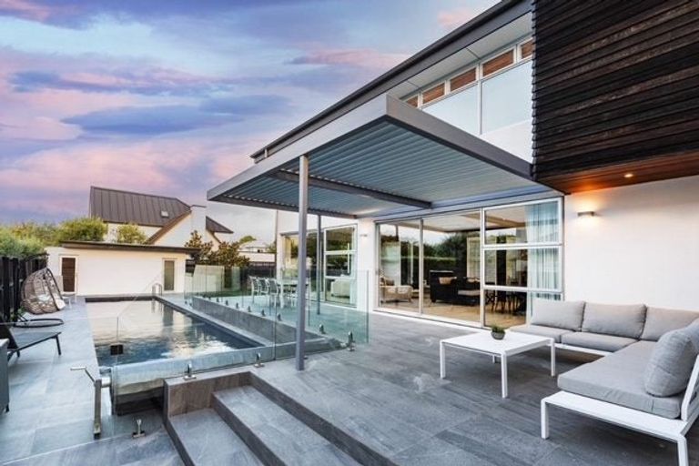 Photo of property in 20 Queens Avenue, Merivale, Christchurch, 8014