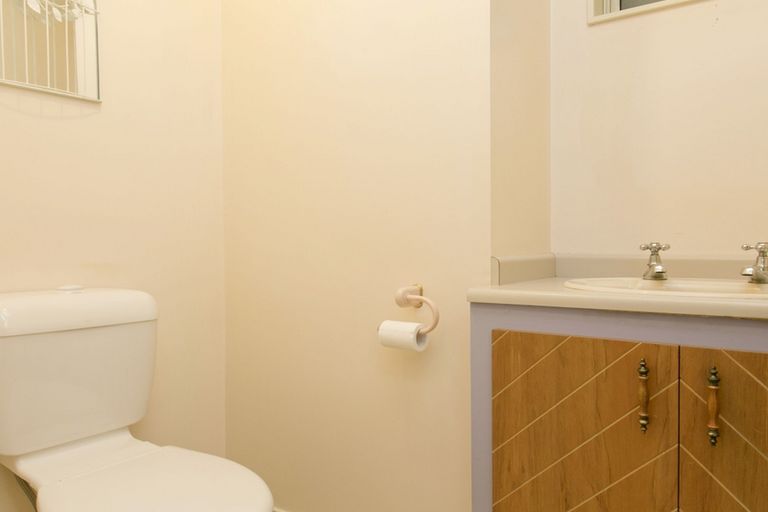 Photo of property in 2/3 Marshall Avenue, Richmond Heights, Taupo, 3330