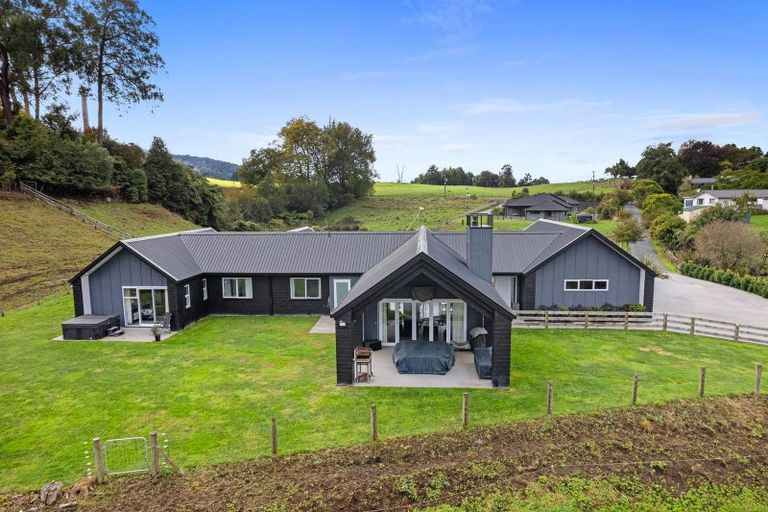 Photo of property in 13 Tari Road, Pukeatua, 3880