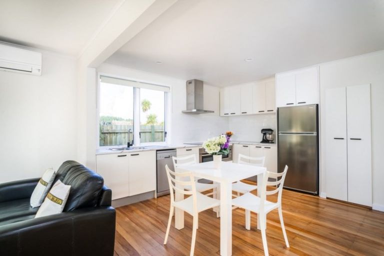 Photo of property in 10 Heeni Street, Wharewaka, Taupo, 3330