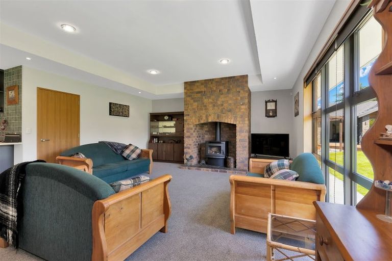 Photo of property in 43 Birchdale Place, Ohoka, Kaiapoi, 7692