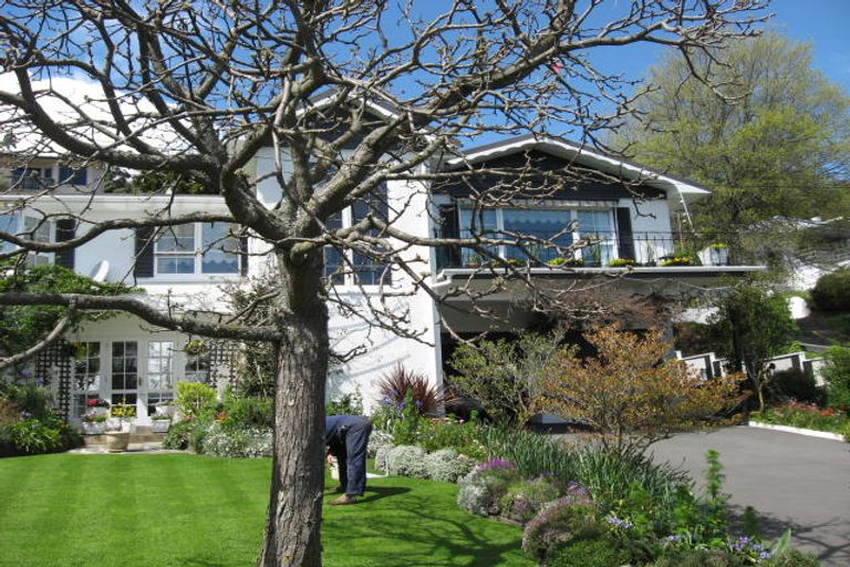 Photo of property in 38 Tosswill Road, Tahunanui, Nelson, 7011