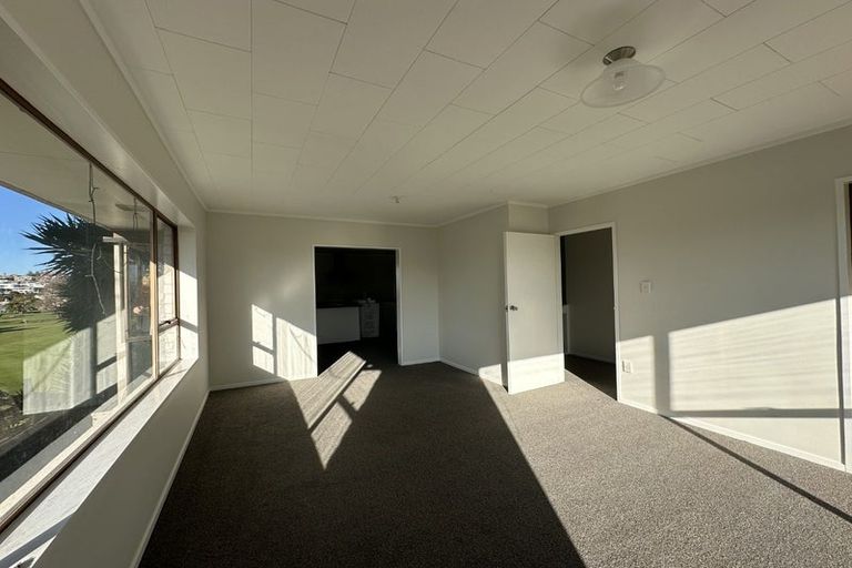 Photo of property in 172a Ngatai Road, Otumoetai, Tauranga, 3110