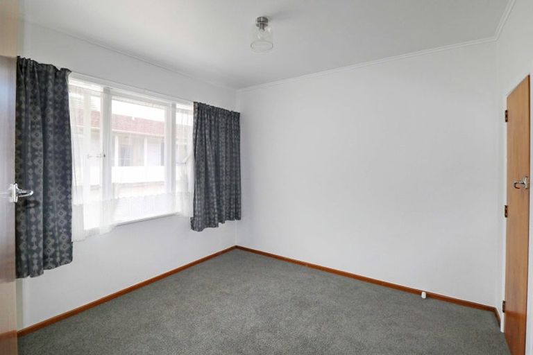 Photo of property in 3/1032 Fergusson Drive, Clouston Park, Upper Hutt, 5018