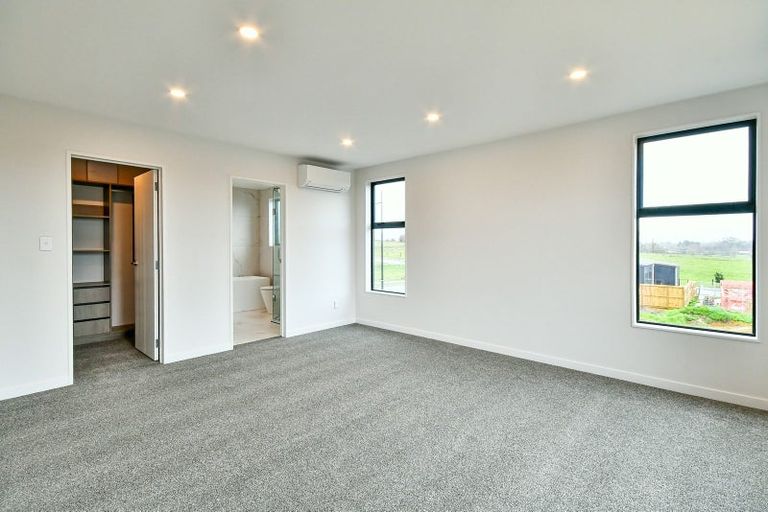 Photo of property in 16 Kobe Street, Karaka, 2580