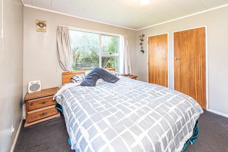 Photo of property in 112 Hinau Street, Castlecliff, Whanganui, 4501