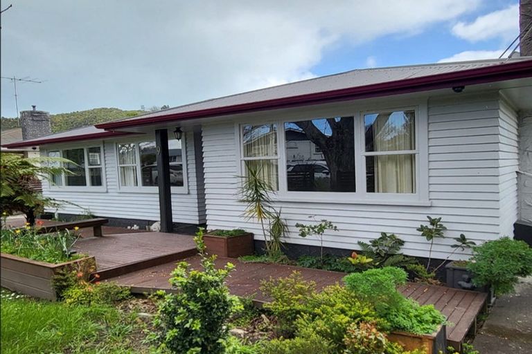 Photo of property in 9 Ropata Street, Kaiti, Gisborne, 4010