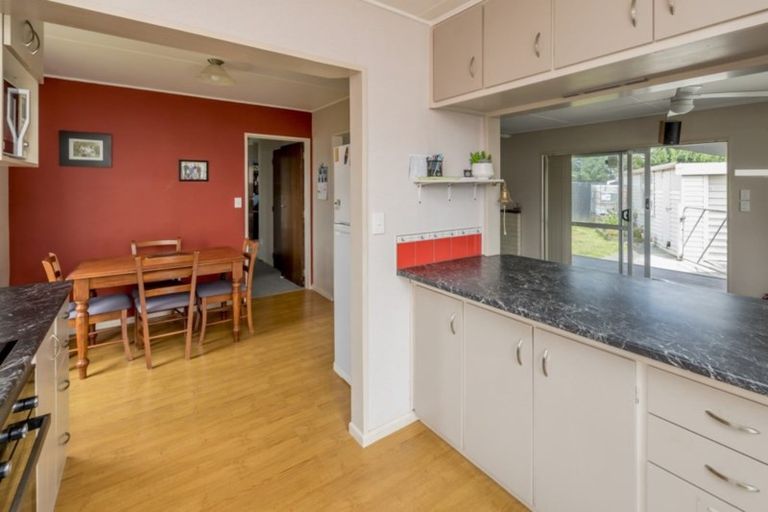 Photo of property in 53a Strathmore Avenue, Levin, 5510