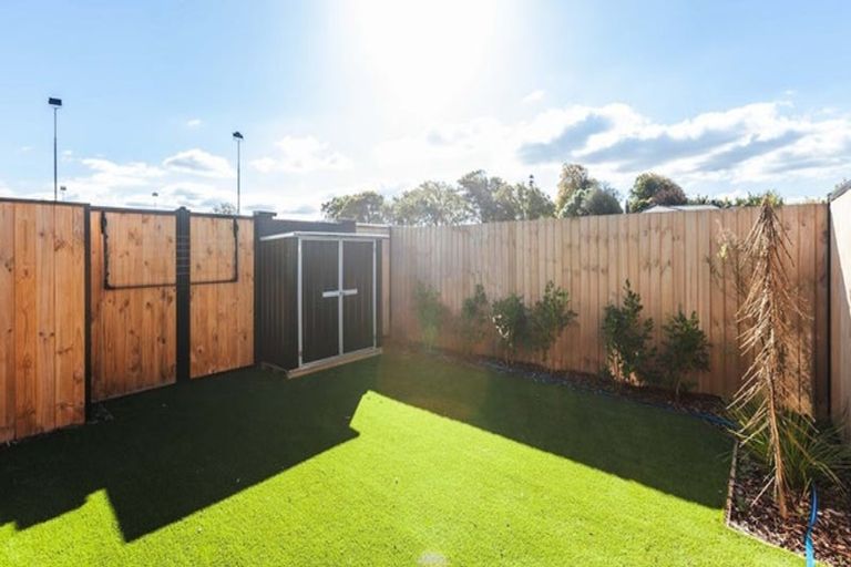 Photo of property in 1/10 Matata Place, Dallington, Christchurch, 8061