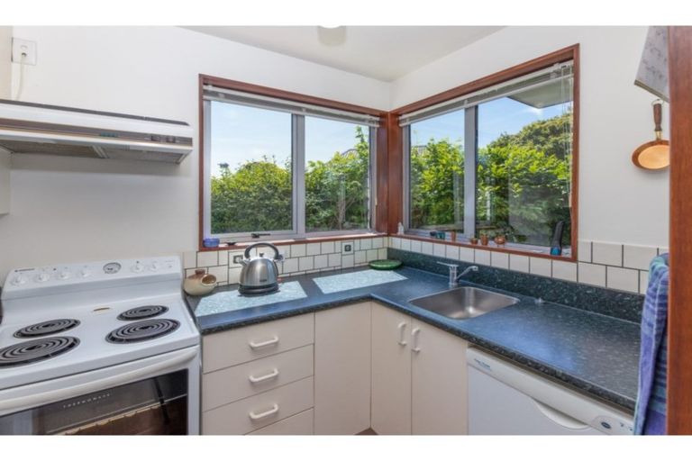 Photo of property in 2/9 Larkhill Place, Russley, Christchurch, 8042