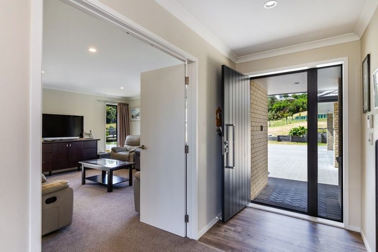 Photo of property in 63a Dalmore Way, Acacia Bay, Taupo, 3385