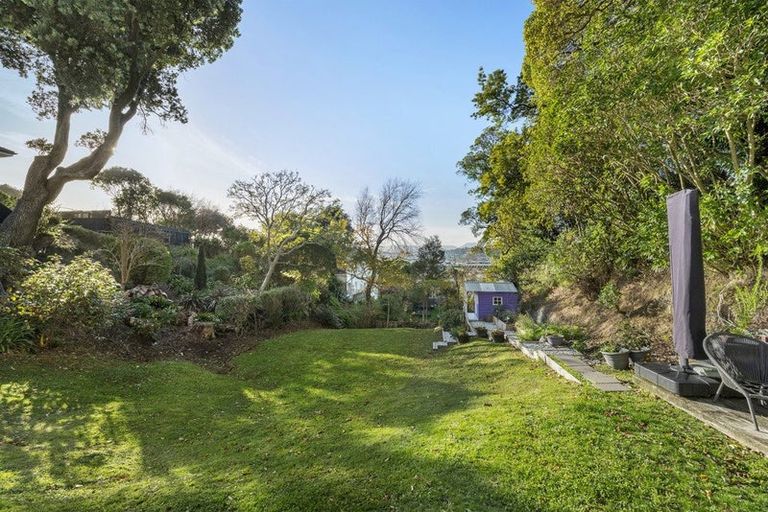 Photo of property in 28 Buckingham Street, Melrose, Wellington, 6023