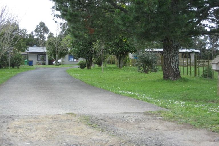 Photo of property in 10 Spedding Road, Whenuapai, Auckland, 0618