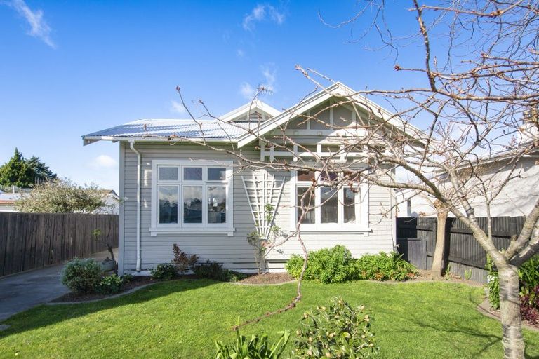 Photo of property in 1 Campaign Street, Napier South, Napier, 4110