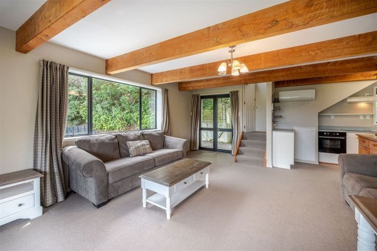 Photo of property in 6888e Christchurch Akaroa Road, Takamatua, 7581