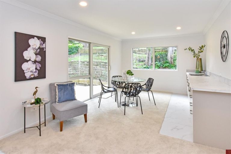 Photo of property in 16a Alexander Street, Cockle Bay, Auckland, 2014