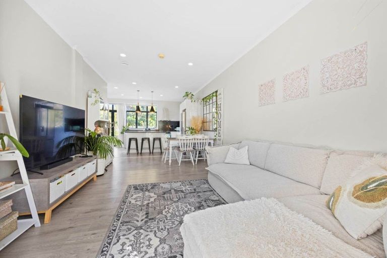 Photo of property in Tuscany Towers, 47/1 Ambrico Place, New Lynn, Auckland, 0600