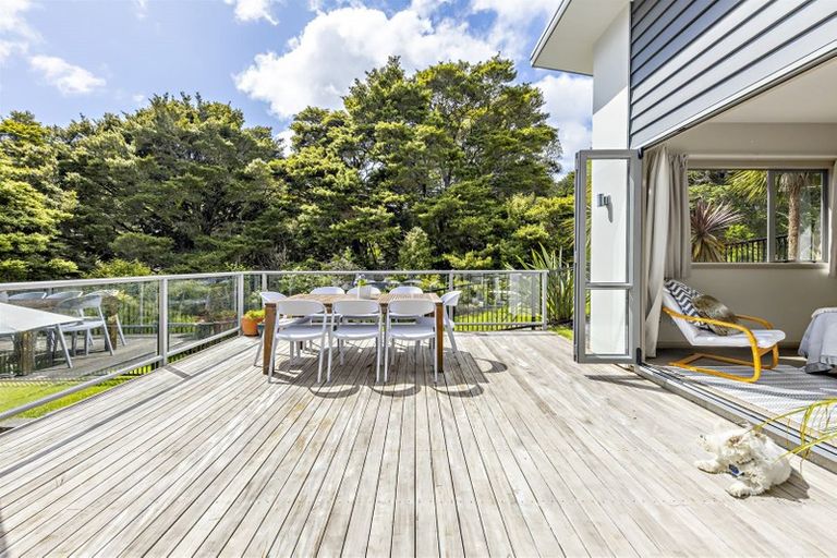Photo of property in 19 Tuakura Way, The Gardens, Auckland, 2105