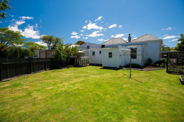 Photo of property in 115 Fox Street, Whataupoko, Gisborne, 4010