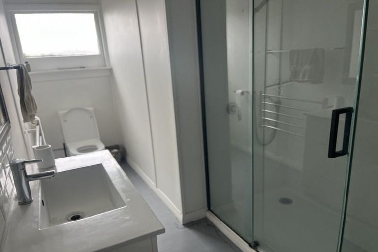 Photo of property in 406 Devon Street East, Strandon, New Plymouth, 4312