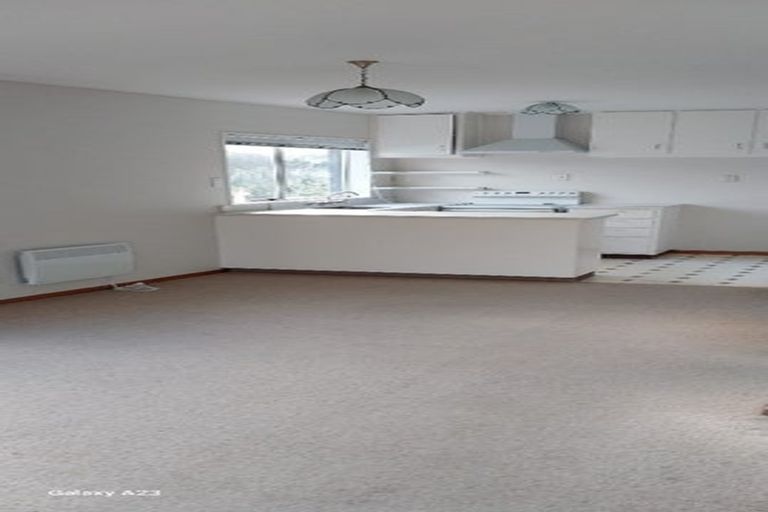 Photo of property in 8/218 Onepu Road, Lyall Bay, Wellington, 6022
