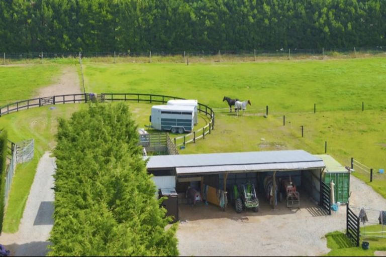 Photo of property in 1217 Hoskyns Road, Kirwee, Christchurch, 7671