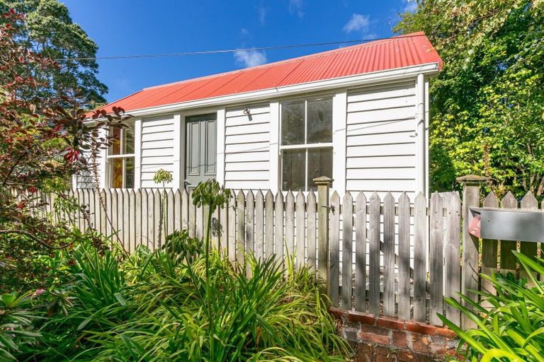 Photo of property in 39 Glenbervie Terrace, Thorndon, Wellington, 6011