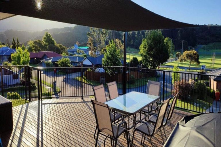 Photo of property in 2 Pukeko Place, Picton, 7220