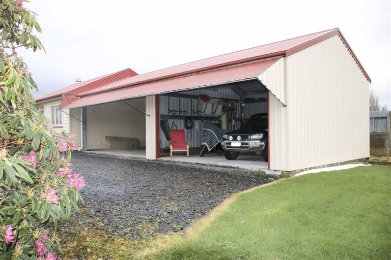 Photo of property in 98 Stobo Street, Grasmere, Invercargill, 9810