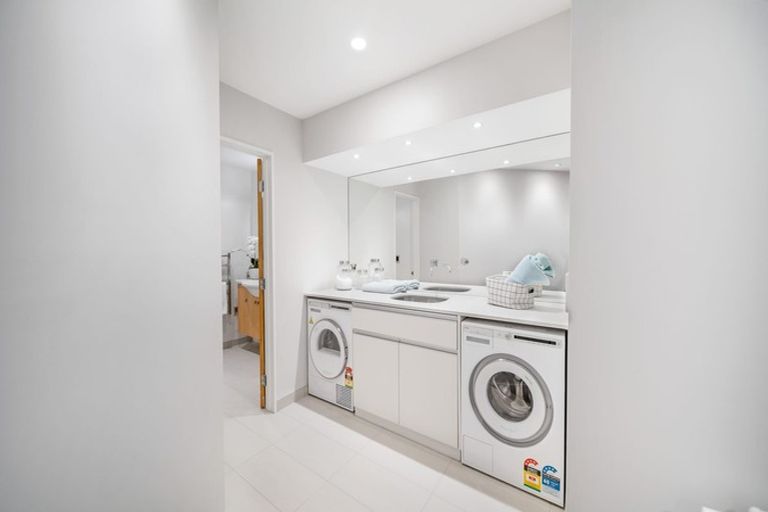 Photo of property in 4 Yelverton Place, Huntsbury, Christchurch, 8022