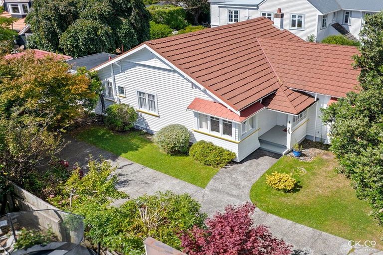 Photo of property in 7 Totara Crescent, Woburn, Lower Hutt, 5010