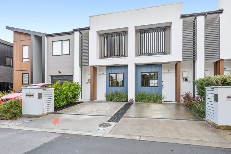 Photo of property in 9 Aston Crescent, Wallaceville, Upper Hutt, 5018