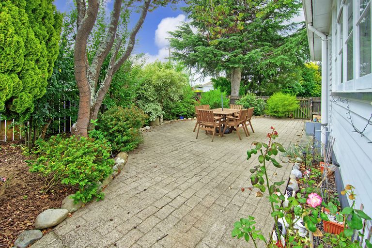 Photo of property in 3 Montgomery Place, Lansdowne, Masterton, 5810