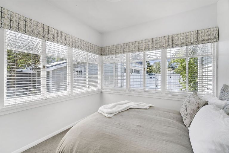 Photo of property in 49 Hartley Avenue, Strowan, Christchurch, 8052