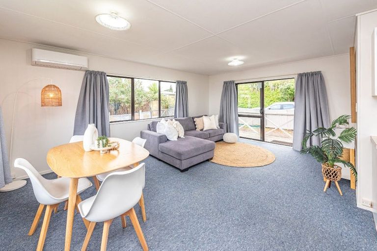 Photo of property in 87 Cornfoot Street, Castlecliff, Whanganui, 4501