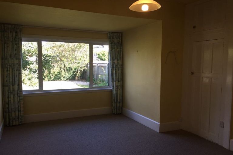 Photo of property in 6 Otara Street, Ilam, Christchurch, 8053