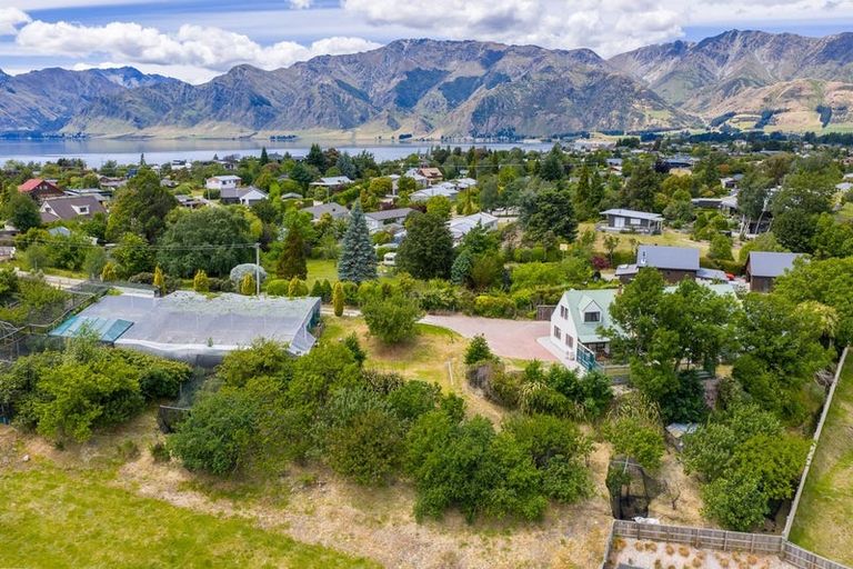 Photo of property in 133 Noema Terrace, Lake Hawea, 9382