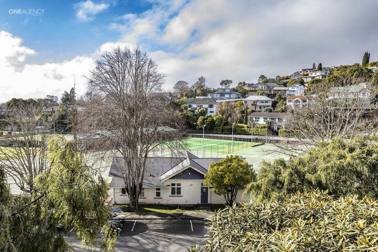Photo of property in 14 Valley Road, Cashmere, Christchurch, 8022