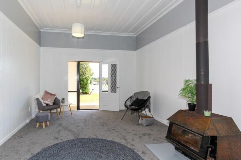 Photo of property in 17a Brookes Terrace, Waitara, 4320