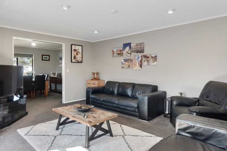 Photo of property in 44 Lansdowne Crescent, Glenview, Hamilton, 3206