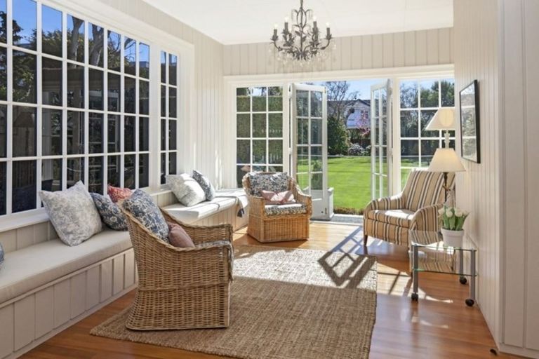 Photo of property in 52 Holmwood Road, Merivale, Christchurch, 8014