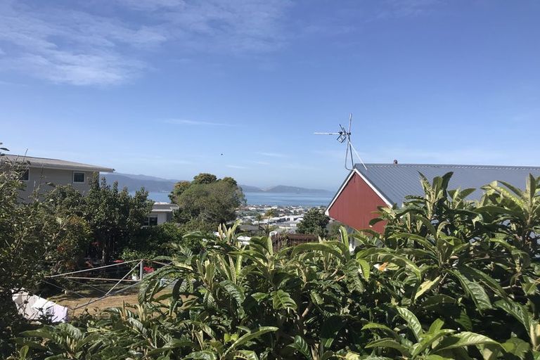 Photo of property in 50b Dowse Drive, Maungaraki, Lower Hutt, 5010