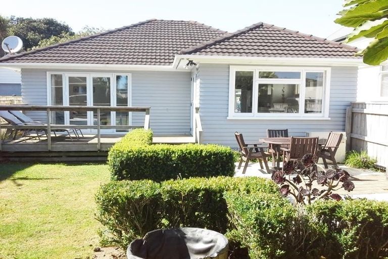 Photo of property in 46 Buller Street, New Plymouth, 4312