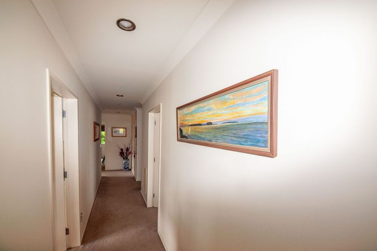 Photo of property in 23 Waverton Terrace, Churton Park, Wellington, 6037